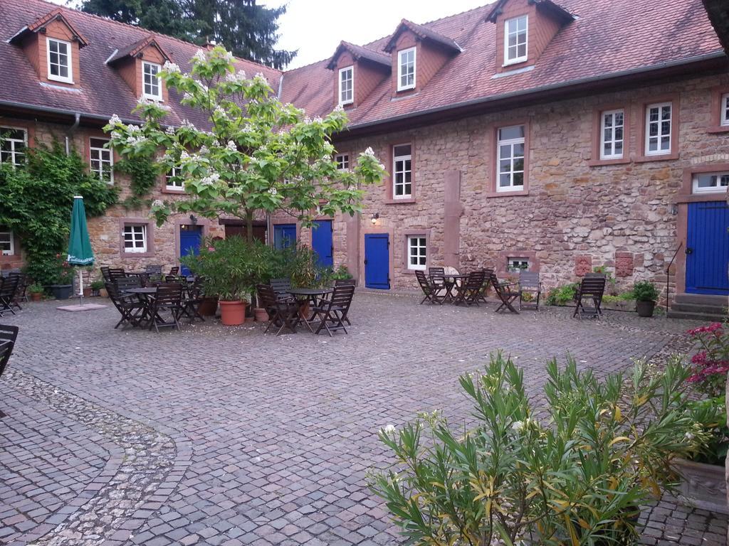 Gastehaus Felsenmuhle Im Tal Hotel Neuleiningen Exterior foto